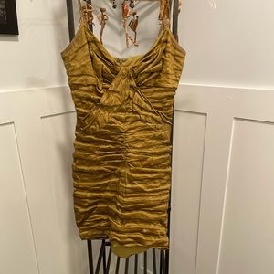 Nicole miller. size 2. Goldish green